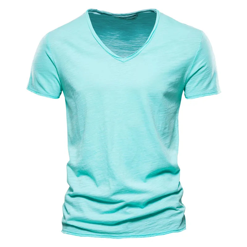 Camiseta De Pico Ajustada 100% Algodón Para Hombre, Diseño Moderno y Elegante.