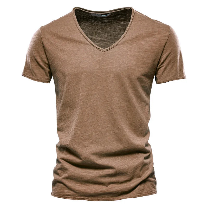 Camiseta De Pico Ajustada 100% Algodón Para Hombre, Diseño Moderno y Elegante.