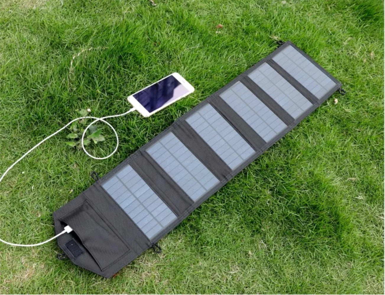 Panel Solar Portátil y Plegable de 800W de 6 pliegues Con Carga De 20 w/h Con USB.