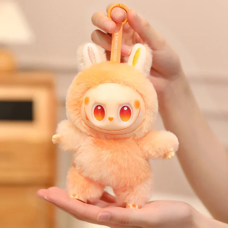 Peluche Muñeco Labubu De 17cm Peluche Colgante, Perfecto Para Tú Colección o Regalar.